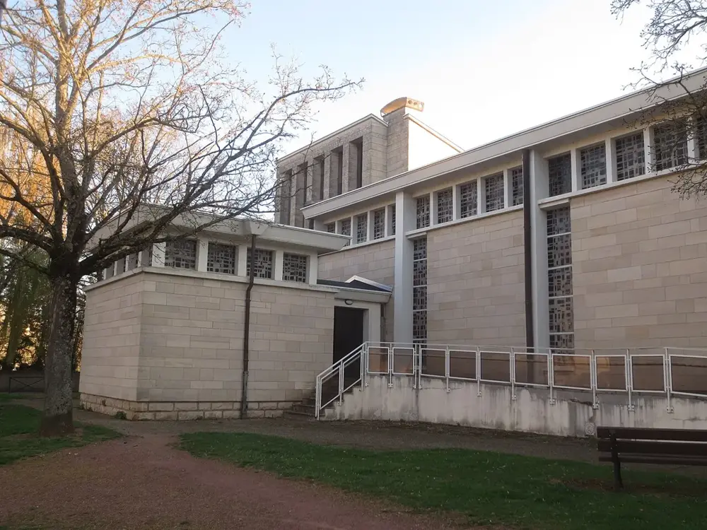 2025-04-02 - Yutz (F-78) - En ville