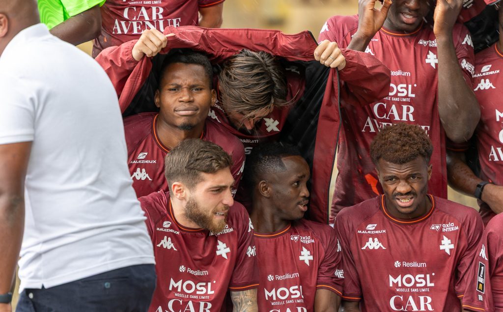 découvrez le football à metz avec le district mosellan 2025 : actualités, compétitions et événements pour tous les passionnés du ballon rond.